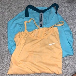 Nike Tank top bundle